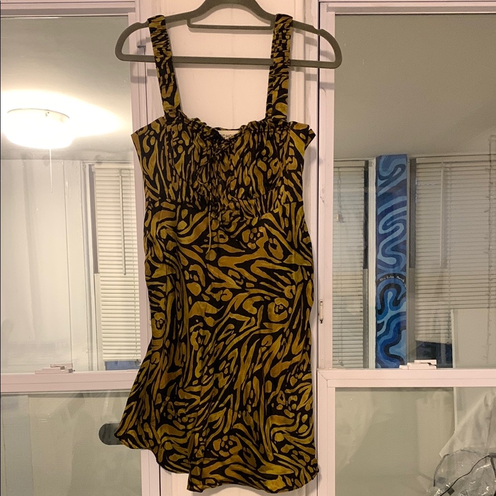 Stylish Black and Gold Patterned Dress